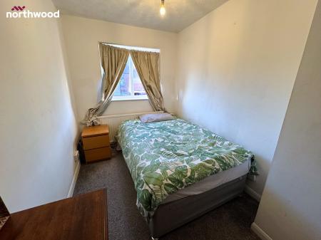 2 bedroom Terraced House for sale in Bryn Street, Wrexham, LL14