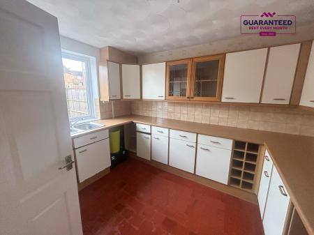 3 bedroom Terraced House to let in Cefndre, Wrexham, Wrexham, LL13