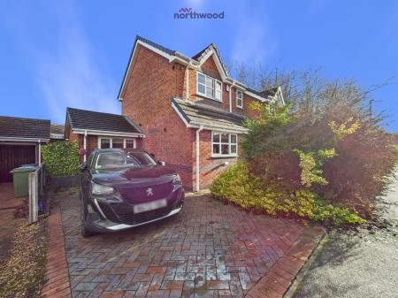 3 bedroom Detached house for sale in Shellbrook Drive, Wrexham, Wrexham, LL14
