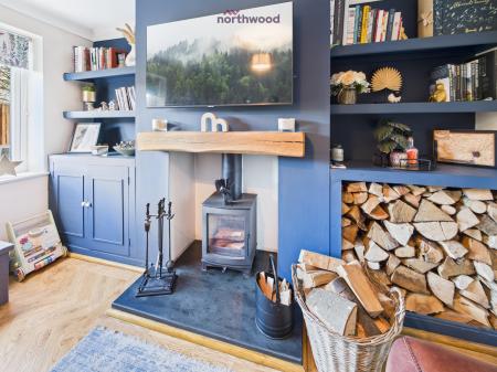 3 bedroom Detached house for sale in Shellbrook Drive, Wrexham, Wrexham, LL14