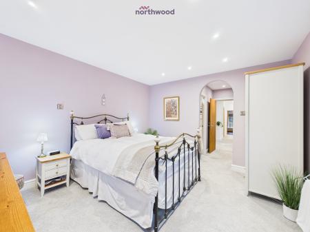 3 bedroom Detached house for sale in Heol Pen Y Felin, Wrexham, LL11