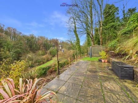 3 bedroom Detached house for sale in Heol Pen Y Felin, Wrexham, LL11