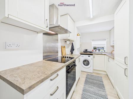 2 bedroom Terraced House for sale in Greenfield, Wrexham, LL11