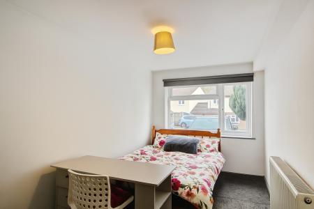 5 bedroom Terraced House to let in Small Lane, Stapleton, Bristol, BS16