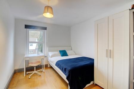 5 bedroom Terraced House to let in Small Lane, Stapleton, Bristol, BS16