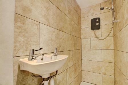 5 bedroom Terraced House to let in Small Lane, Stapleton, Bristol, BS16