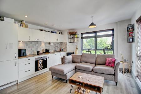 2 bedroom Flat for sale in Paintworks, Arnos Vale, Bristol, BS4