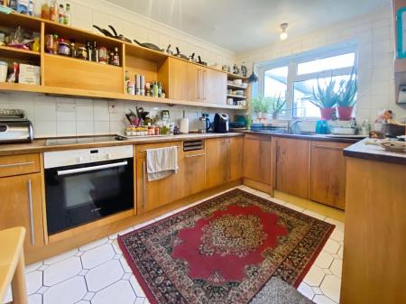 3 bedroom End of terrace house for sale in Petherton Road, Bristol, BS14