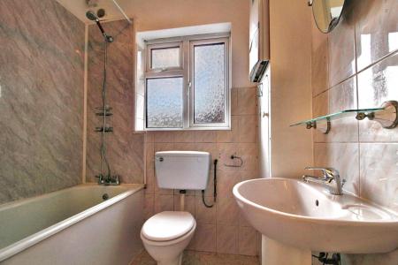 4 bedroom Terraced House to let in Montrose Park, Brislington, Bristol, BS4