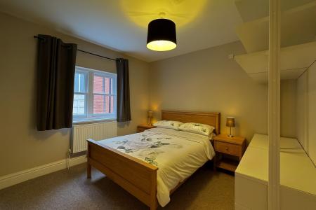 3 bedroom Town house to let in Redcross Lane, Old Market, Bristol, BS2