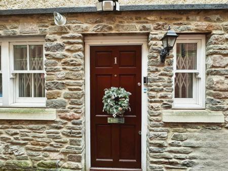 3 bedroom Town house to let in Redcross Lane, Old Market, Bristol, BS2