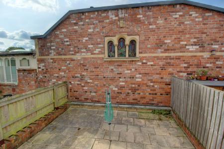 1 bedroom Flat to let in Arnos Street, Totterdown, Bristol, BS4