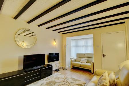 4 bedroom Semi-detached house to let in Silverbirch Close, Little Stoke, Bristol, BS34