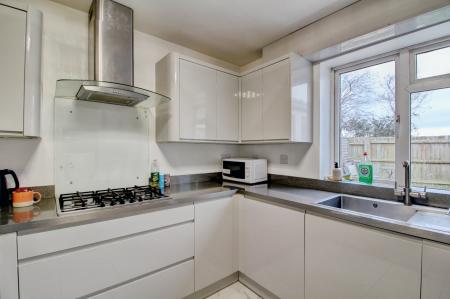 4 bedroom Semi-detached house to let in Silverbirch Close, Little Stoke, Bristol, BS34