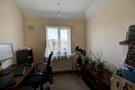 3 bedroom Semi-detached house to let in Ilsyn Grove, Stockwood, Bristol, BS14