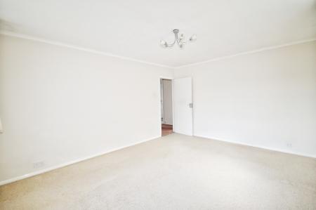 2 bedroom Maisonette for sale in Ophir Road, East Worthing, Worthing, BN11