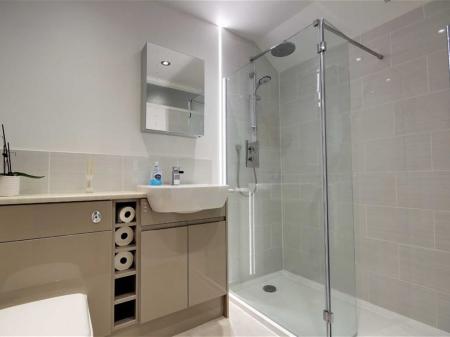 1 bedroom Flat to let in Boundary Road, Worthing, Worthing, BN11