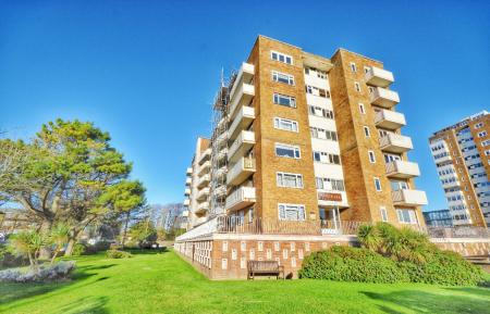 Boundary Road, Worthing, Worthing, BN11