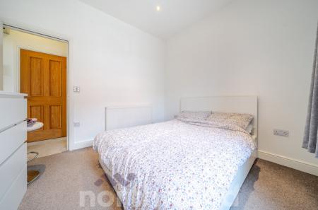 1 bedroom Flat for sale in Willersley House, 2 Sebright Avenue