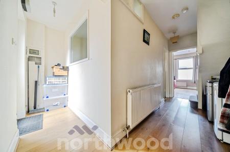 2 bedroom Commercial Property for sale in Astwood Road