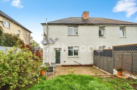 3 bedroom Semi-detached house for sale in Bath Road, Worcester, WR5