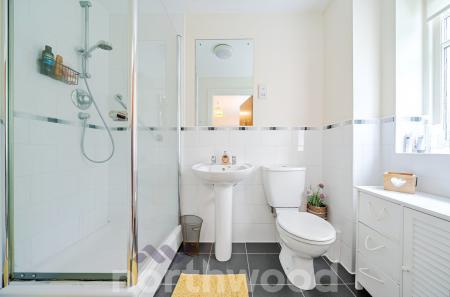 2 bedroom Apartment for sale in Hanbury House, Battenhall Road