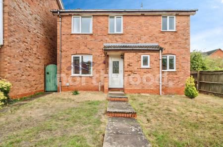 Foxglove Road, St Peters, Worcester, WR5