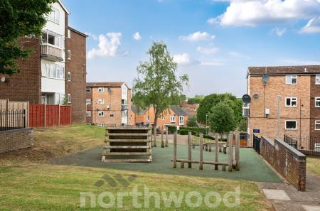 2 bedroom Duplex for sale in Ullswater Close, Warndon, WR4 9HN