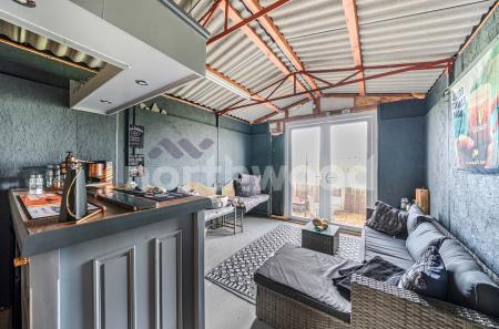 1 bedroom Terraced House for sale in Broomhall Cottages, Worcester, WR5