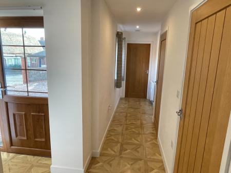 3 bedroom Bungalow to let in Bonneville, Broadwas, Worcestershire, WR6