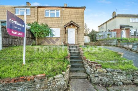 2 bedroom Semi-detached house for sale in Linden Road, Worcester, WR4