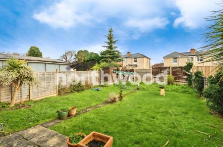 3 bedroom Semi-detached house for sale in Margaret Road, Worcester, WR2