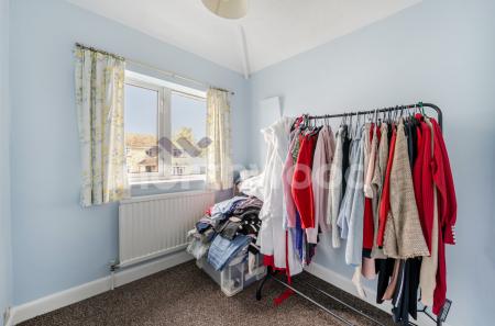 3 bedroom Semi-detached house for sale in Margaret Road, Worcester, WR2