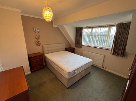 3 bedroom Semi-detached house to let in Broadfield Crescent, Fernhill Heath, Worcester, WR3