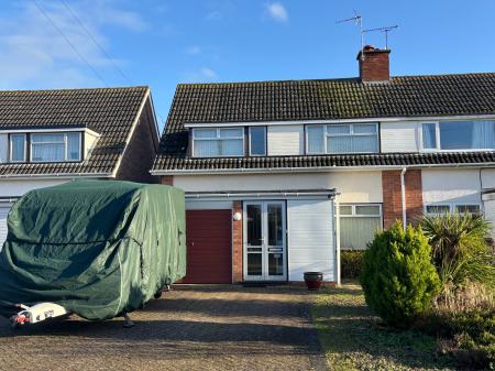 Broadfield Crescent, Fernhill Heath, Worcester, WR3