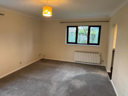 2 bedroom Flat to let in Droitwich Road, Worcestershire, WR3