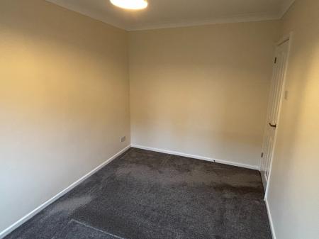 2 bedroom Flat to let in Droitwich Road, Worcestershire, WR3