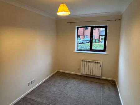 2 bedroom Flat to let in Droitwich Road, Worcestershire, WR3
