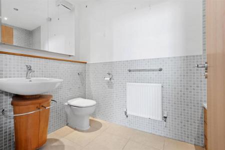 1 bedroom Apartment to let in Sansome Walk, City Centre, Worcester, WR1