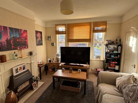 1 bedroom Flat to let in Park Avenue, Barbourne, Worcester, WR3
