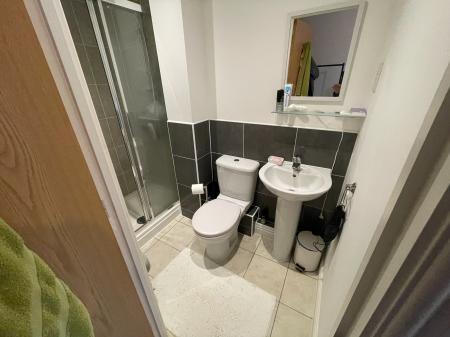 2 bedroom Flat to let in 32 The Lane, Barbourne, Worcester, WR1