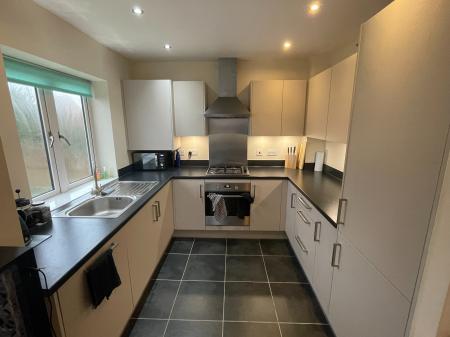 2 bedroom Flat to let in 32 The Lane, Barbourne, Worcester, WR1