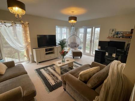 2 bedroom Flat to let in 32 The Lane, Barbourne, Worcester, WR1