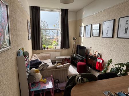 1 bedroom Flat to let in Battenhall Road, Battenhall, Worcester, WR5