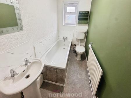 2 bedroom Terraced House to let in Moss Terrace, Goole Road, Moorends, Doncaster, DN8