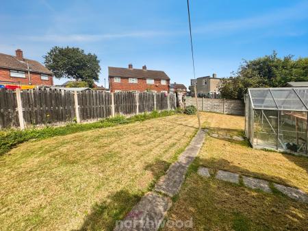 3 bedroom Semi-detached house for sale in Cherry Tree Drive, Thorne, Doncaster, DN8