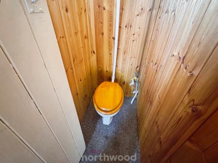 3 bedroom Semi-detached house for sale in Cherry Tree Drive, Thorne, Doncaster, DN8