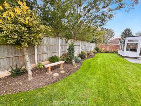 3 bedroom Detached bungalow for sale in Dorothy Avenue, Thorne, Doncaster, DN8