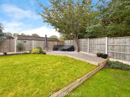 3 bedroom Detached bungalow for sale in Dorothy Avenue, Thorne, Doncaster, DN8