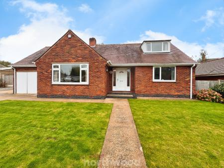 3 bedroom Detached bungalow for sale in Dorothy Avenue, Thorne, Doncaster, DN8